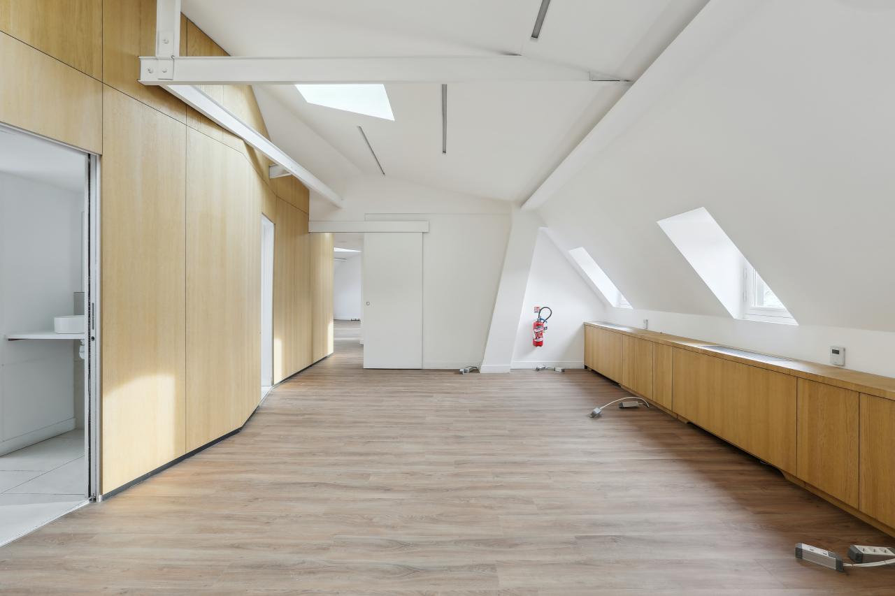Bureau Paris 143m² Location bureau Paris OLBUR2204409 7